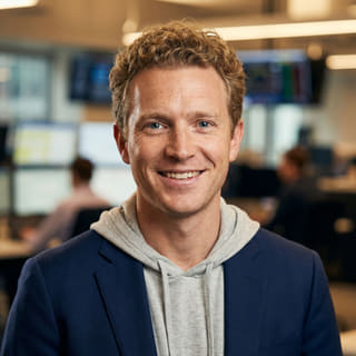 Ryan Brooks, præsenteret som chefhandelsanalytiker hos Stærk Vækstelse, på profilbillede